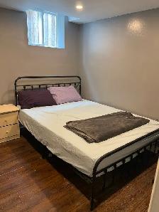 Furnished Room for Rent in Scarborough (Daily/Weekly Payment) - Photo 9