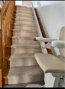 Stairlift Chair Lift Swivel Rotates Foldable - Photo 3