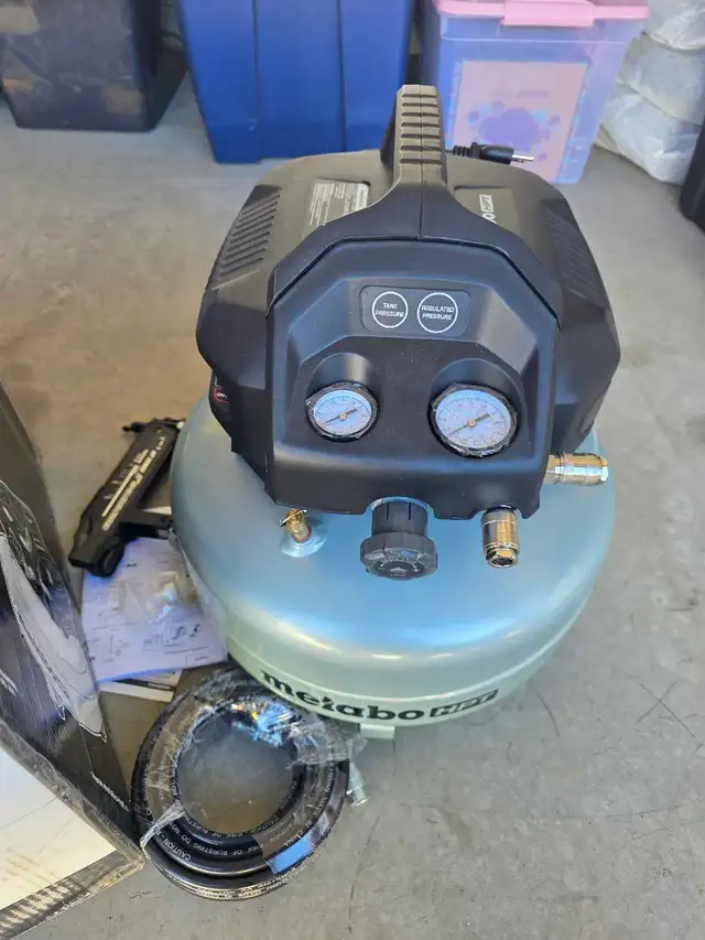 Metabo HPT Brad Nailer and Compressor Combo Kit