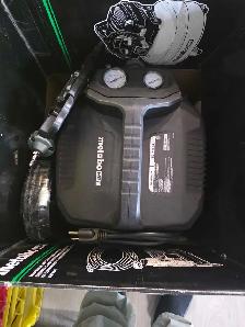 Metabo HPT Brad Nailer and Compressor Combo Kit - Photo 4