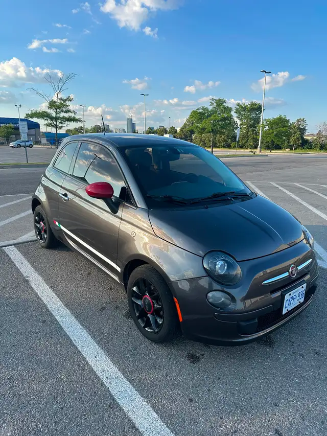 2016 FIAT 500 POP 120,000 km Automatic$8,200
