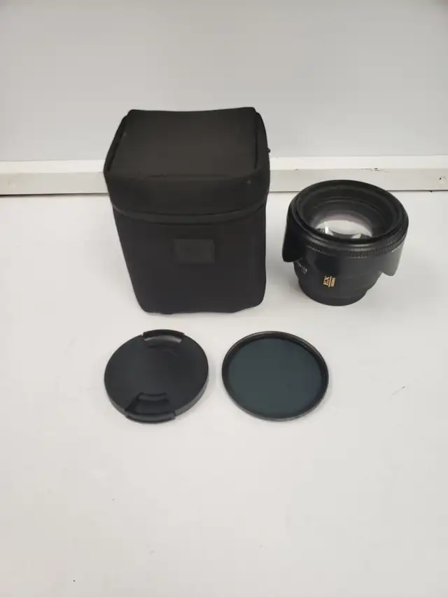 (B325) Sigma 50mm 1:1.4 DGHSM Lens