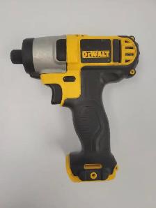 (B326) Dewalt DCF815 Impact Driver