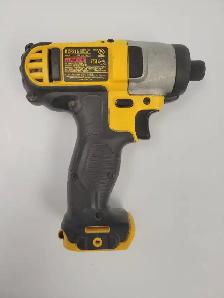 (B326) Dewalt DCF815 Impact Driver - Photo 2