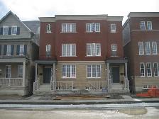 ★ Student Room for Rent ★ York University Village