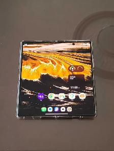 Fold8 Ultra 256GB Cream   2 years Samsung Care Plus - Photo 3