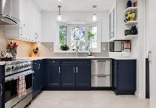 Beautifully maintained bungalow - Photo 5