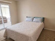 Spacious 3 BR house in Sherwood Area, Near Lampton mall, Sarnia