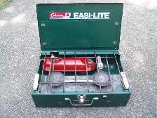 COLEMAN CAMP STOVE ( NAPTHA - CAMP FUEL )