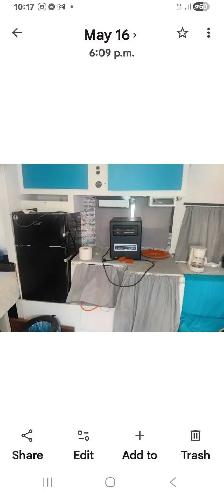 older solid trailer - Photo 4