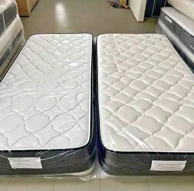 (New Mattress) Twin Mattress : Full Mattress : Queen Mattress