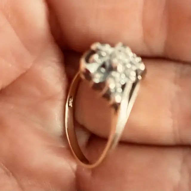 1970-1980 10k vintage cocktail gold clusters ring