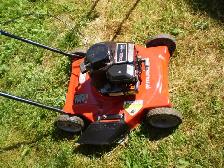 MURRAY  4,50HP  push  gas   Lawnmower. - Photo 4