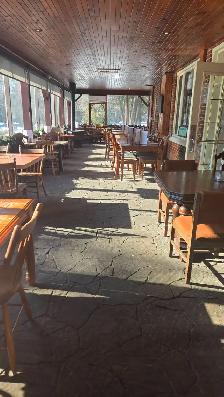 Servers Needed for Lake front Restaurant - Photo 2