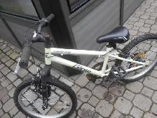 1-BICYCLETTE 20 POUCES POUR ENFANTS DE MARQUE TWENTY GLOW 7 VIT.