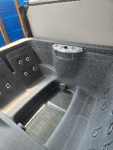 Insulated Hot Tub - Photo 3