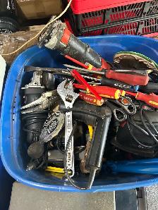 large lot of assorted Hand and electrical tools - Photo 4