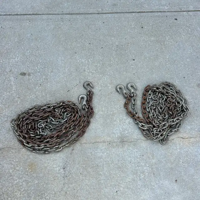 3/8in. x 20ft Grade 70 Transport Chain with Grab Hooks