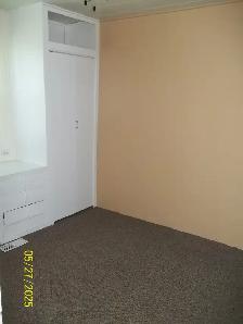 THREE BEDROOM HOME WITH GARAGE - Photo 2