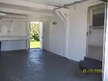 THREE BEDROOM HOME WITH GARAGE - Photo 4