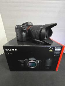 Sony A7 Mark III With SEL2870 and Box - Photo 2