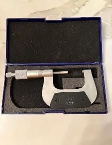 1–2' Outside Micrometer – .0001' Precision Measuring Tool - Photo 2