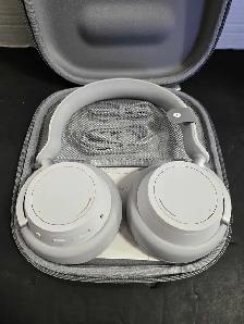 Microsoft Surface Headphone Gen 2 With Case