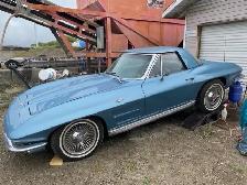 1964 Corvette Roadster - Photo 2