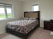 ROOM AVAILAVLE FOR GIRLS