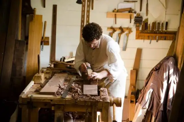 Wood Shop Worker – Concord, ON