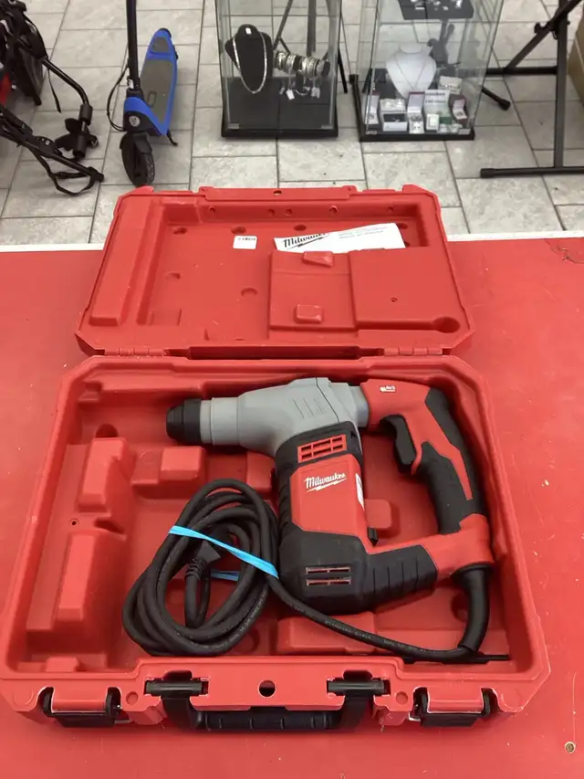 Perceuse Marteau Milwaukee