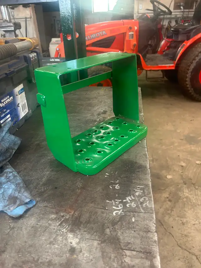 Compact tractor step