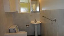 1 Bedroom apt on Danforth Ave (Greewood/Coxwell). - Photo 8