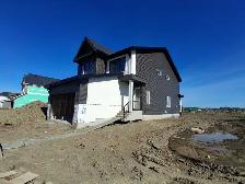 exterior contractor Siding and Roofing - Photo 4