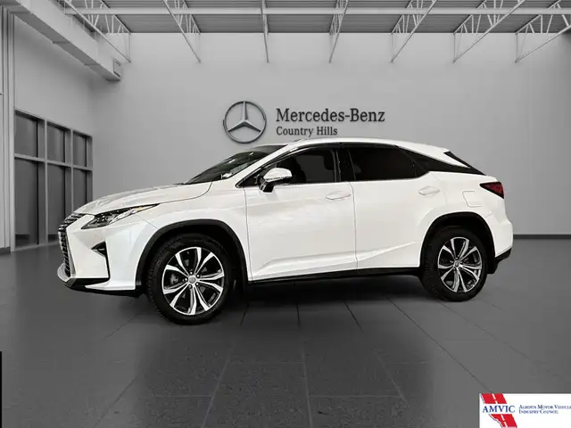 2017 Lexus RX 350 8A Only 60,000 km's! Outstanding value!