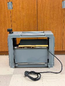 King Canada KC-426C 12-1/2' Portable Thickness Planer - $299 - Photo 4