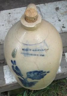 Antique Crock - Photo 4
