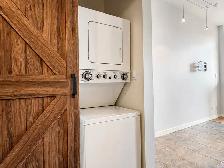 Downtown Victoria Studio for rent - Photo 6