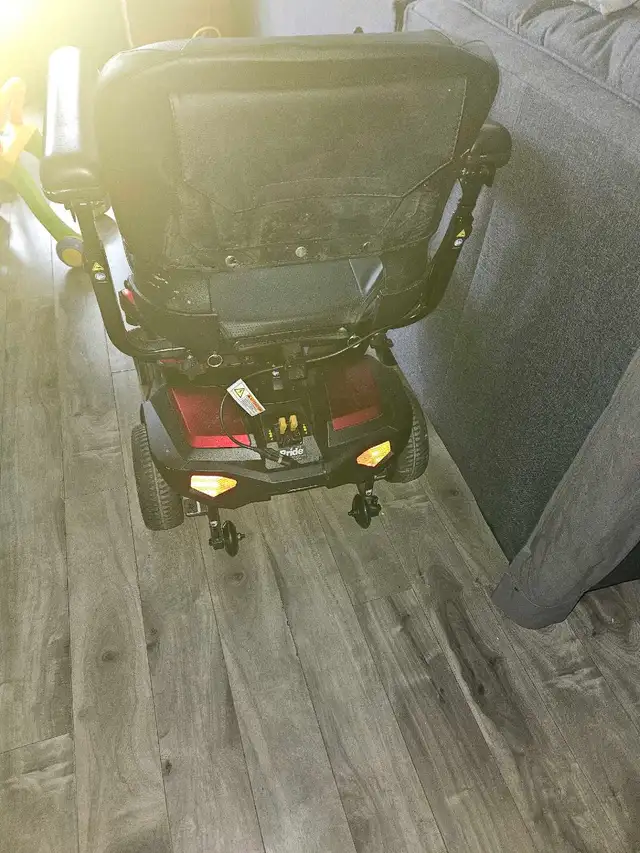 Fauteuil roulant électrique Pride