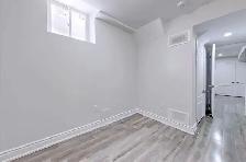 2 BEDROOM with 2 PARKING LEGAL BASEMENT AVAILABLE - Photo 5