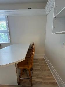 Beautiful bright one bedroom - Photo 8
