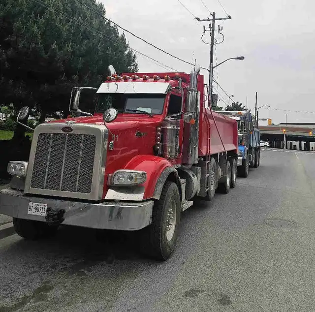 DZ tri axle dump truck driver needed