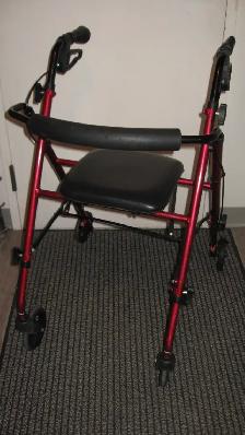 Déambulateur ajustable en hauteur