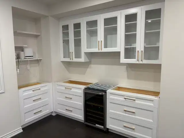 solid MAPLE wood RTA kitchen and vanity cabinets blow out sale!