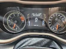 2017 Jeep Cherokee Latitude/North 3.2L V6 4X4 - Photo 9