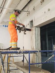 CONSTRUCTION LABORER - Photo 3