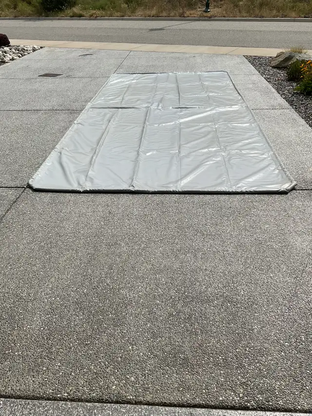 Garage Containment  Mat