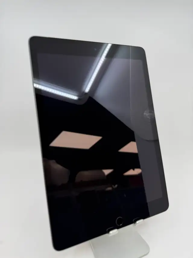 Apple iPad 9th Gen 10.2' 64GB Wi-Fi Tablet - $279