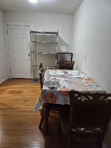 1st Floor bedroom Rent - Photo 3
