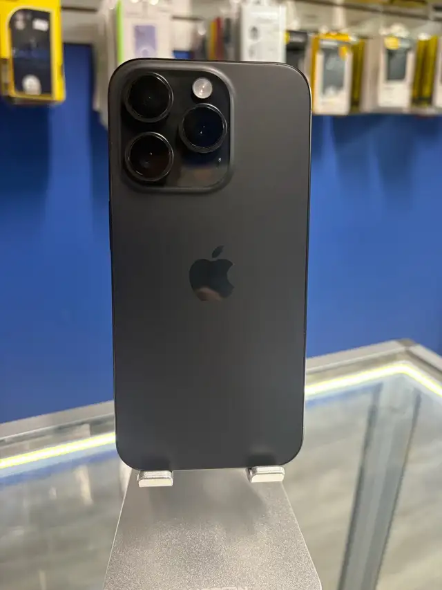 iPhone 15 Pro 128gb (Store Warranty)